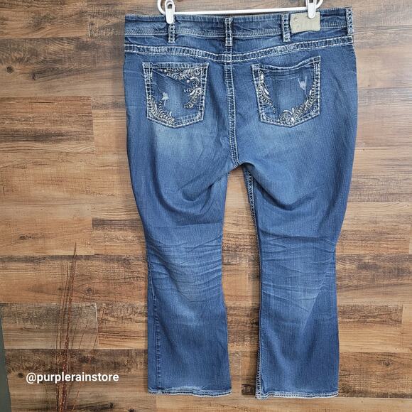 Silver Jeans 24 Suki Straight High Rise Tummy Control Embellished Thick Stitch - Picture 2 of 14